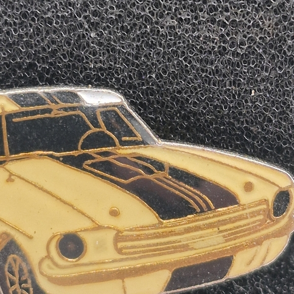 1965-66 FORD MUSTANG SHELBY GT350 BUBBLE TYPE AUTOMOTIVE HAT PIN LAPEL PIN - Picture 2 of 4